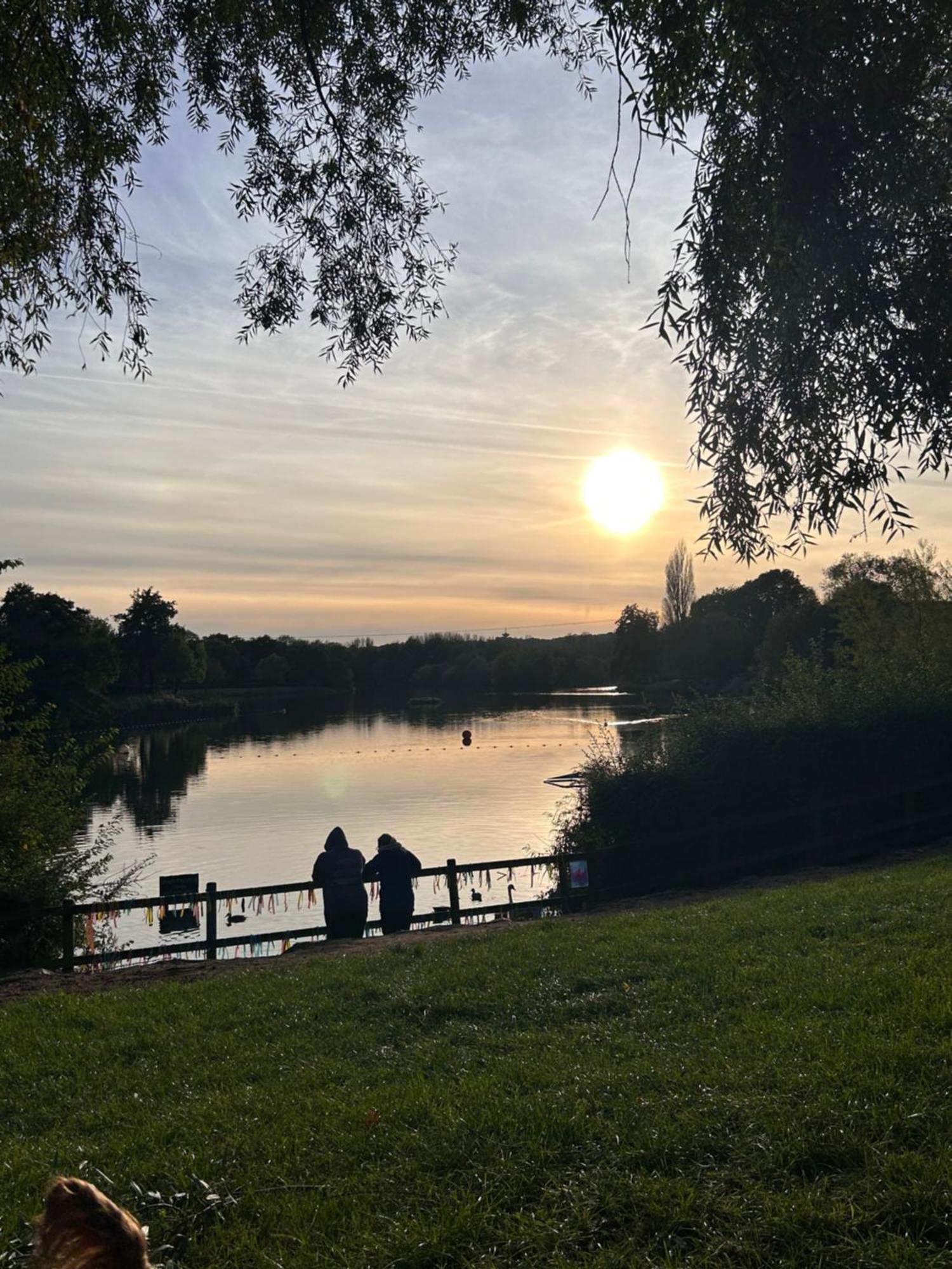 Home From Home, Close To Redditch Hospital Abb Bagian luar foto